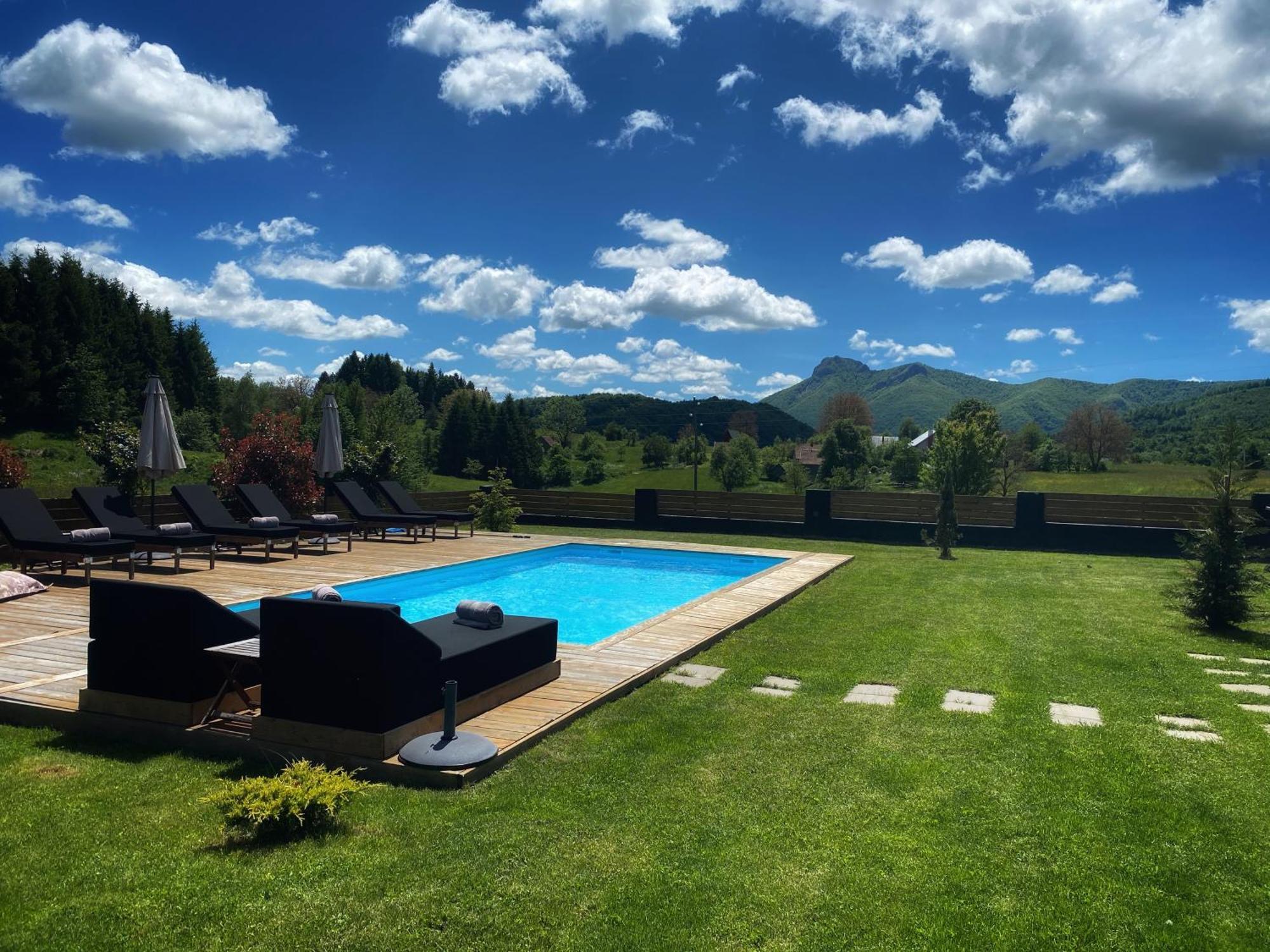 Zoe Luxury House Gomirje Exterior foto