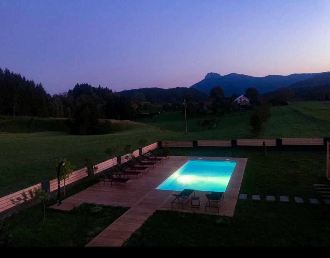 Zoe Luxury House Gomirje Exterior foto